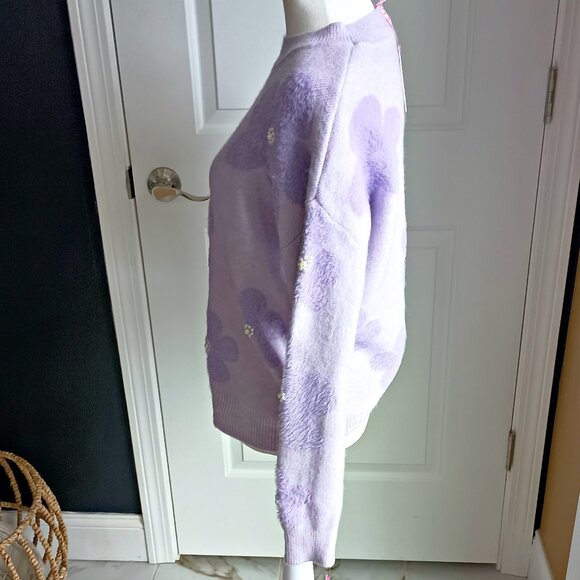 NEW! NANETTE LEPORE FUZZY FLOWER & PEARL SWEATER - Picture 4 of 6